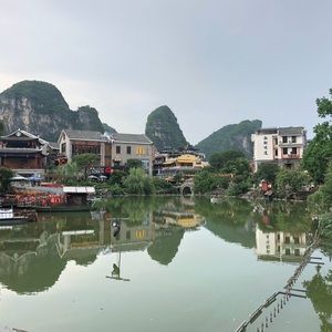 Meet your Posher, Shuang